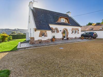 Maison - 165 m² - 5 pièces