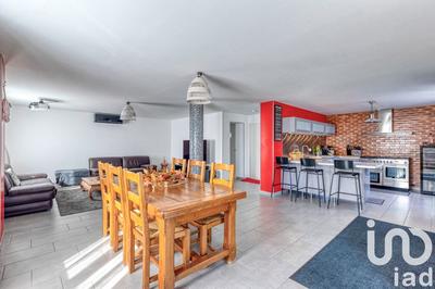 Maison - 189 m² - 5 pièces