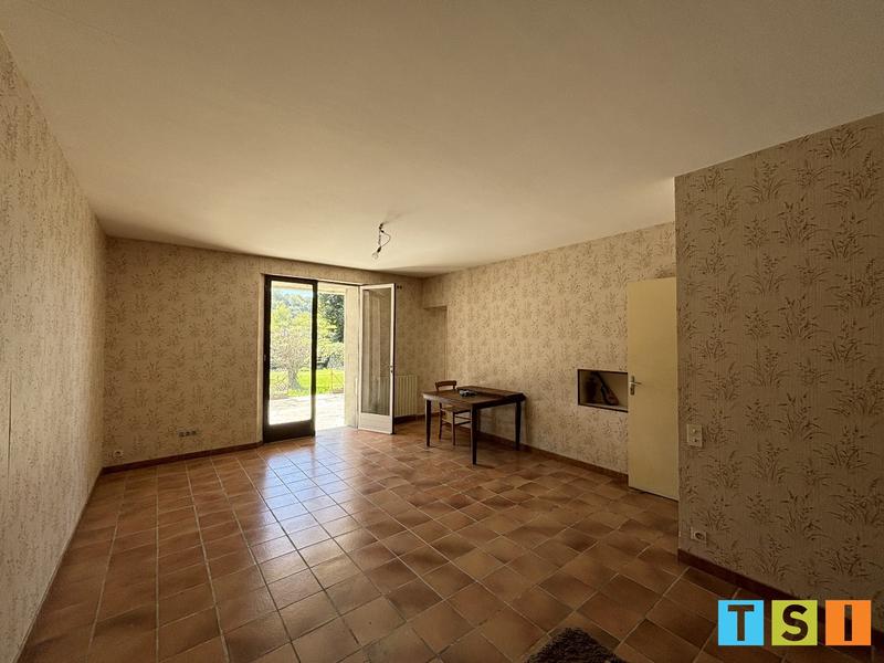 Maison - 287 m² - 7 pièces
