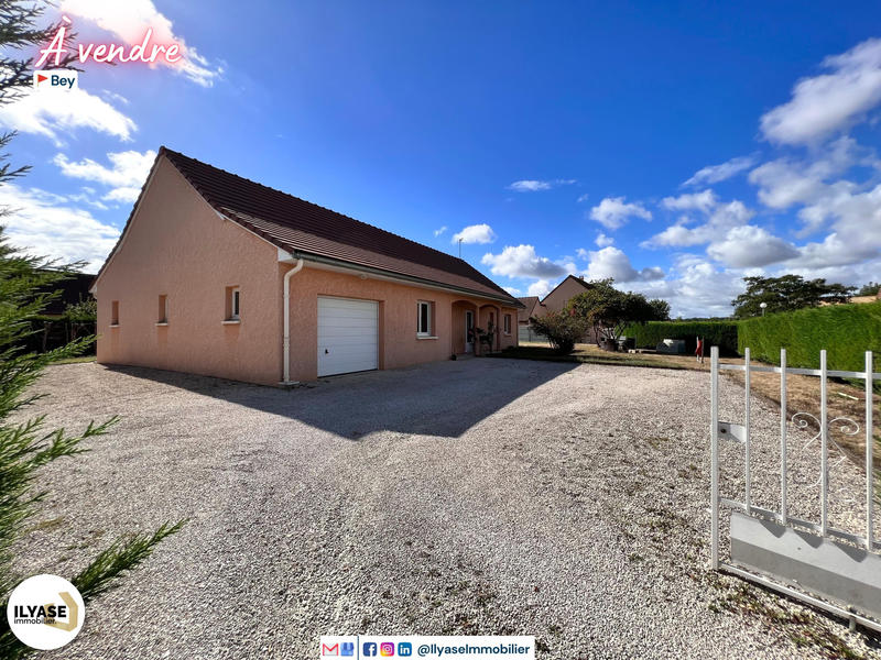 Maison - 120 m² - 5 pièces