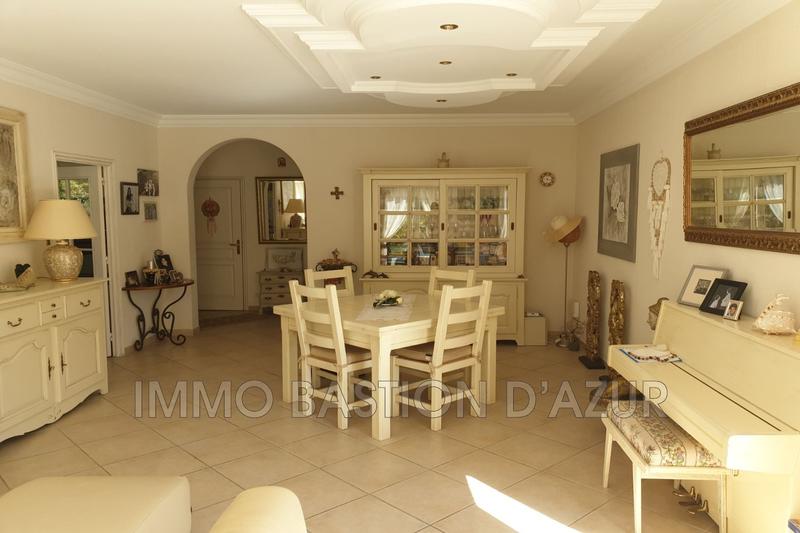 Villa - 143 m² - 5 pièces