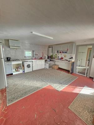 Maison - 91 m² - 4 pièces