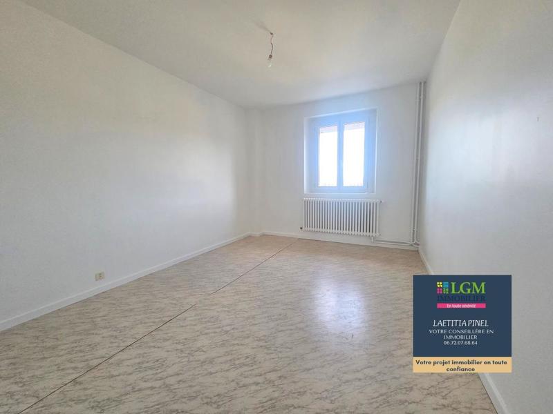 Maison - 205 m² - 7 pièces