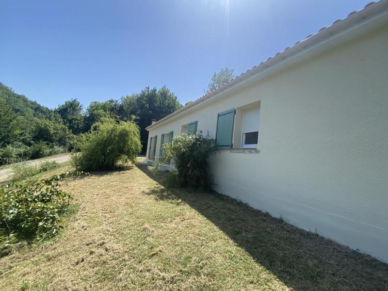 Villa - 174 m² - 6 pièces