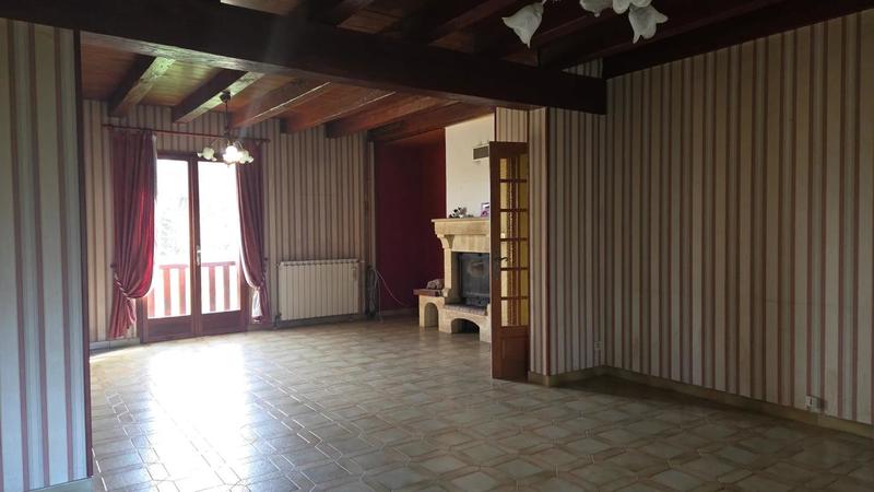 Maison - 197 m² - 8 pièces