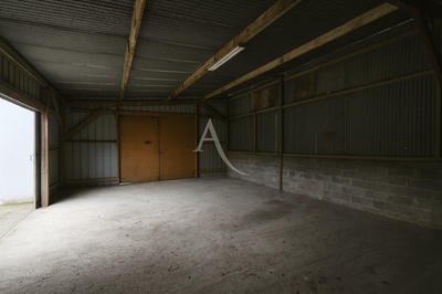 Maison - 200 m² - 4 pièces