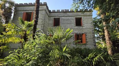 Maison de maîtres - 240 m² - 8 pièces