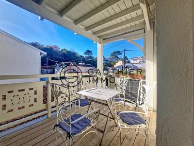 Appartement - 106 m² - 4 pièces