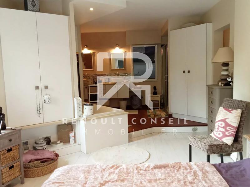 Maison - 180 m² - 5 pièces