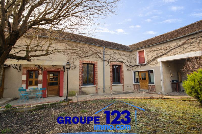 Maison - 159 m² - 7 pièces