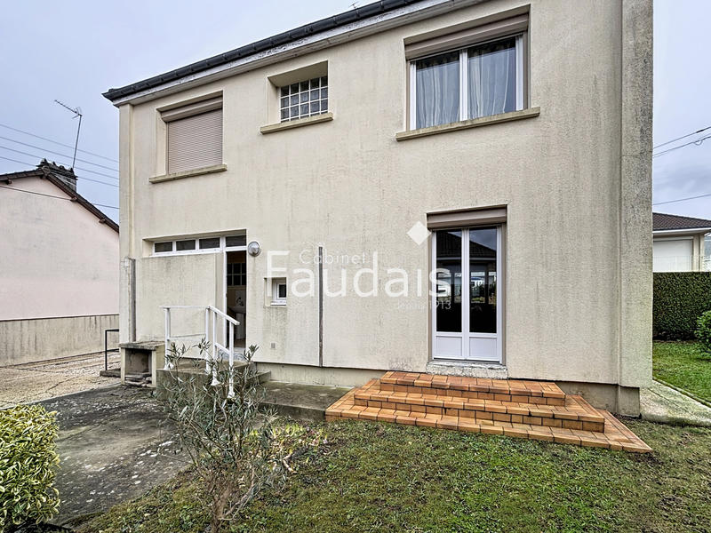 Maison - 100 m² - 5 pièces