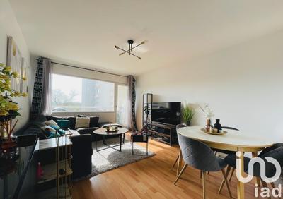 Appartement - 90 m² - 5 pièces