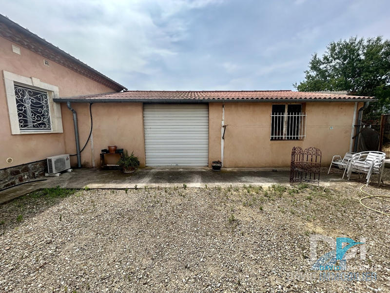 Maison - 218 m² - 6 pièces