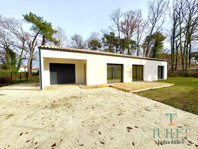 Maison - 103 m² - 4 pièces