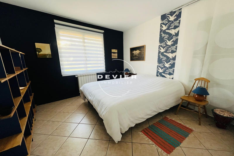 Maison - 307 m² - 7 pièces