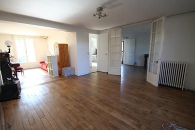 Maison - 157 m² - 7 pièces