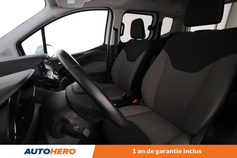 Ford Tourneo Courier 1.5 TDCi Titanium 100 ch