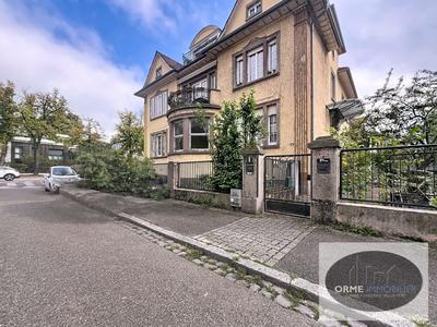 Appartement - 157 m² - 5 pièces