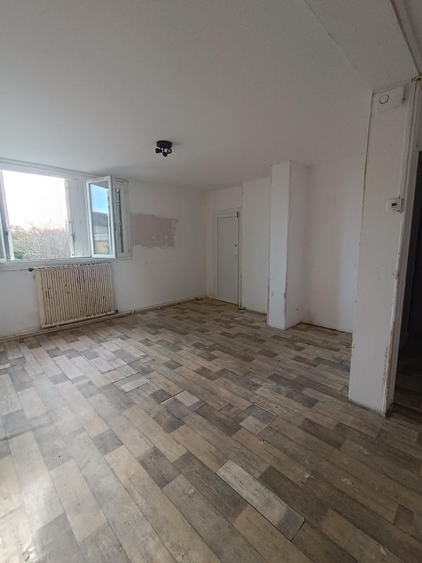 Appartement - 65 m² - 4 pièces