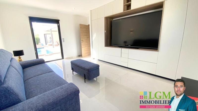 Maison - 211 m² - 5 pièces