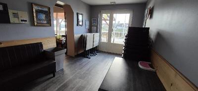 Local commercial - 686 m²