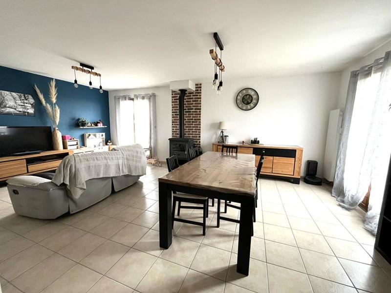 Maison - 101 m² - 5 pièces