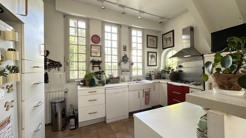 Maison - 192 m² - 8 pièces