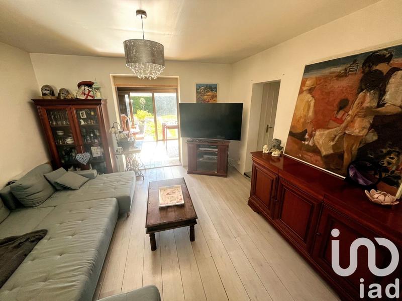 Maison - 99 m² - 6 pièces