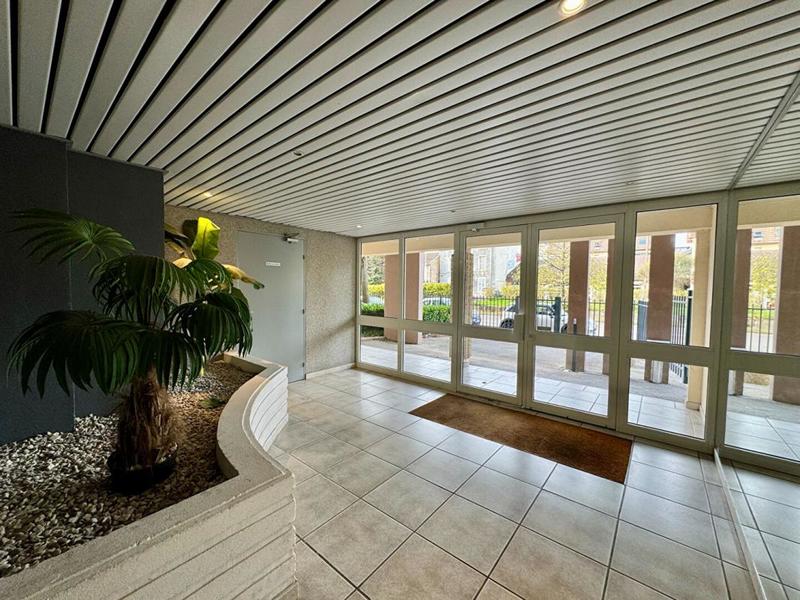 Duplex - 136 m² - 6 pièces