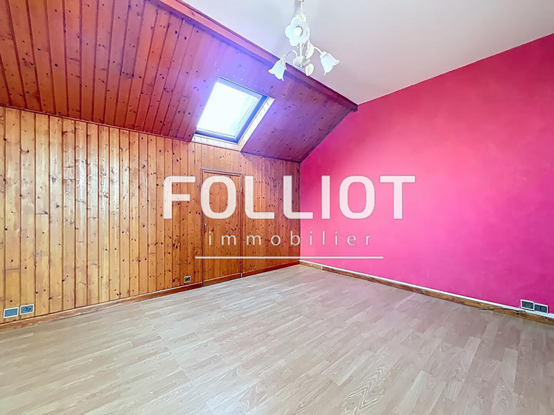 Maison - 90 m² - 5 pièces