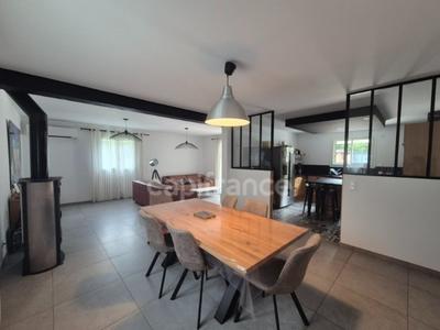 Maison - 135 m² - 5 pièces