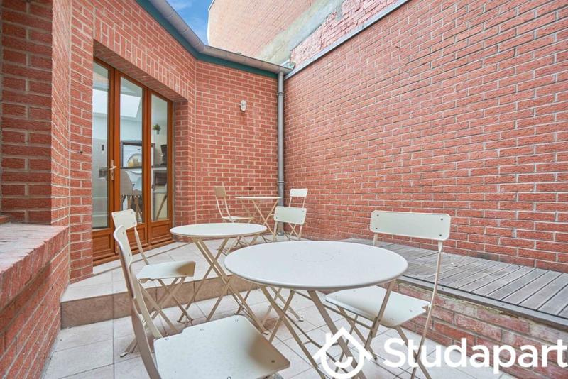 Chambre - 13 m² - 1 pièce