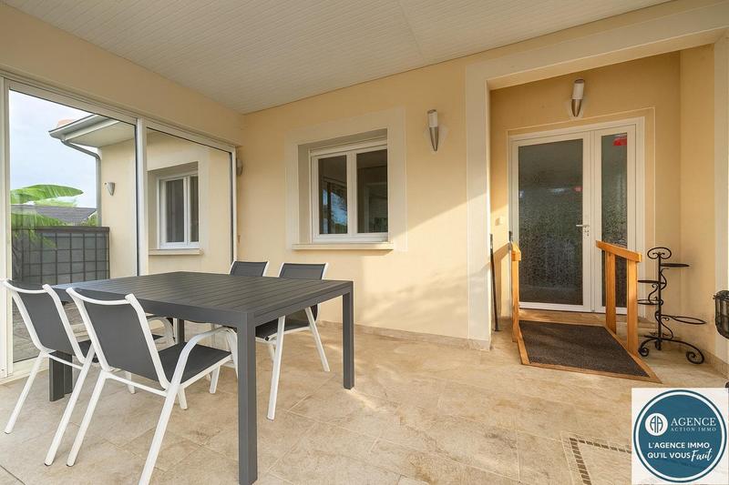 Maison - 101 m² - 4 pièces