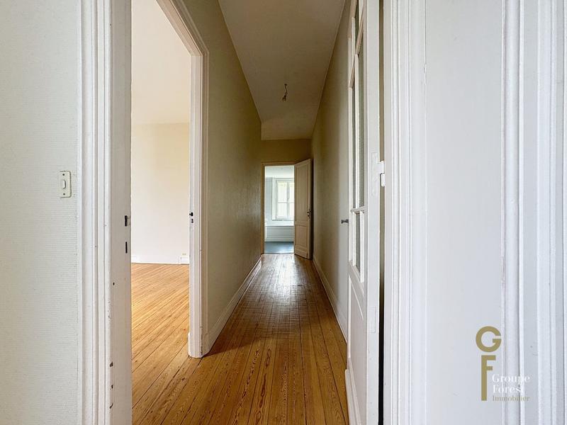 Maison - 159 m² - 5 pièces