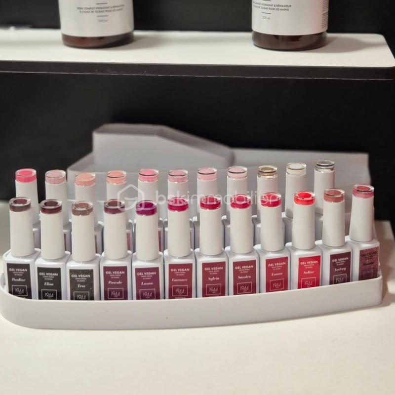 Beauté / Bien-être - 90 m²