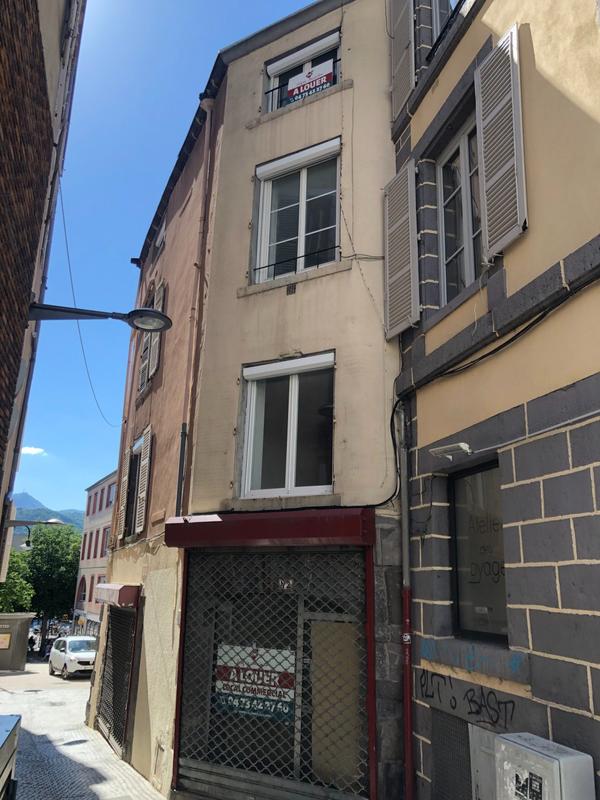 Local commercial - 160 m² - 3 pièces