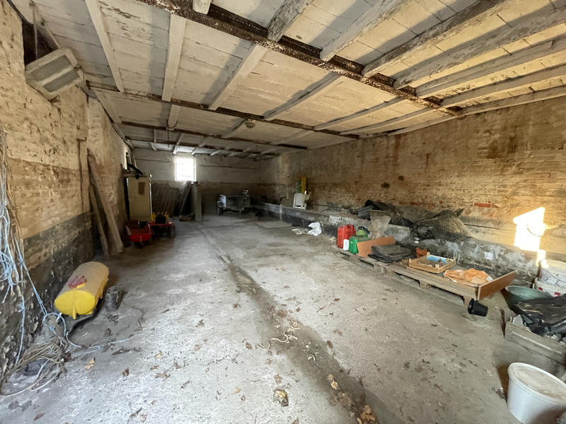 Maison - 143 m² - 7 pièces