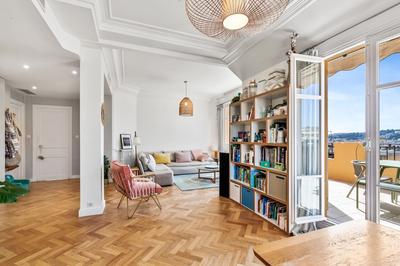 Appartement - 92 m² - 3 pièces