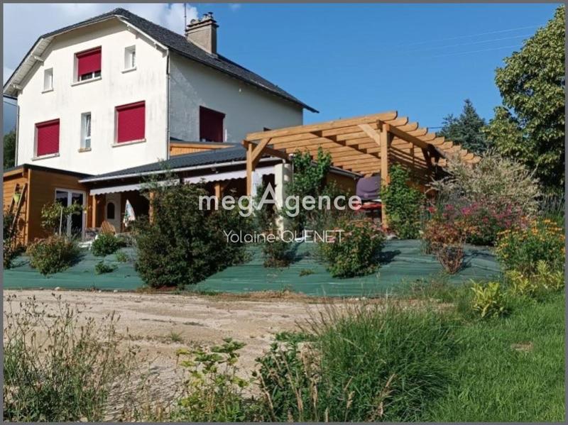 Maison - 170 m² - 5 pièces