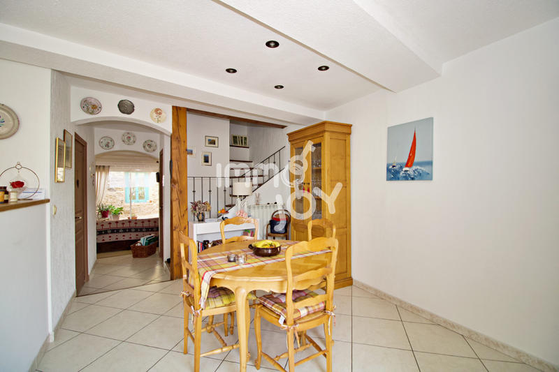 Maison - 138 m² - 5 pièces