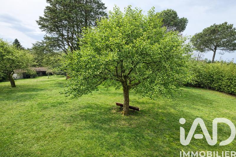 Maison - 271 m² - 6 pièces