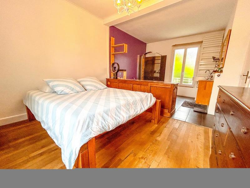 Maison - 121 m² - 5 pièces