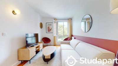 Chambre - 10 m² - 1 pièce