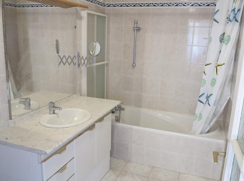 Appartement - 75 m² - 4 pièces