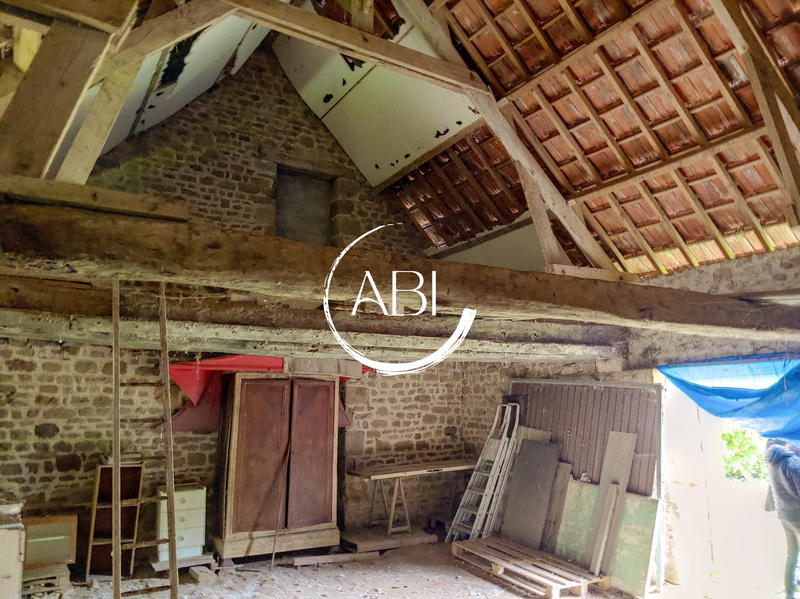 Maison ancienne - 180 m² - 3 pièces