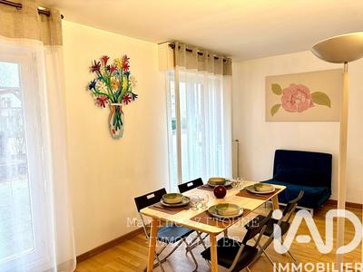 Appartement - 96 m² - 5 pièces