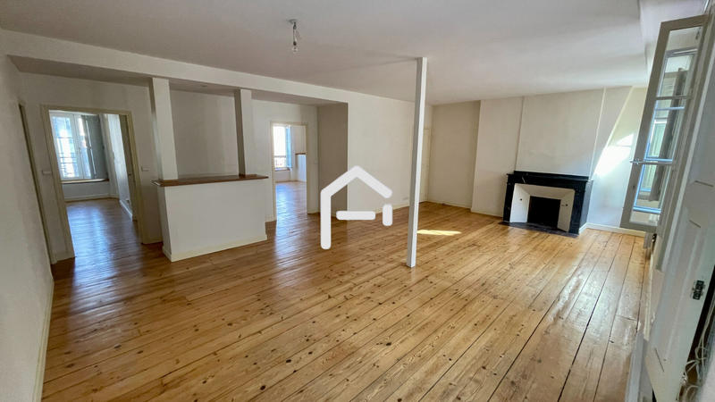 Appartement - 108 m² - 3 pièces