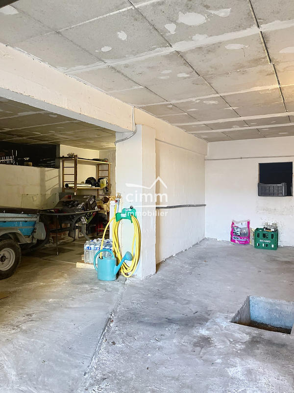 Maison - 95 m² - 5 pièces