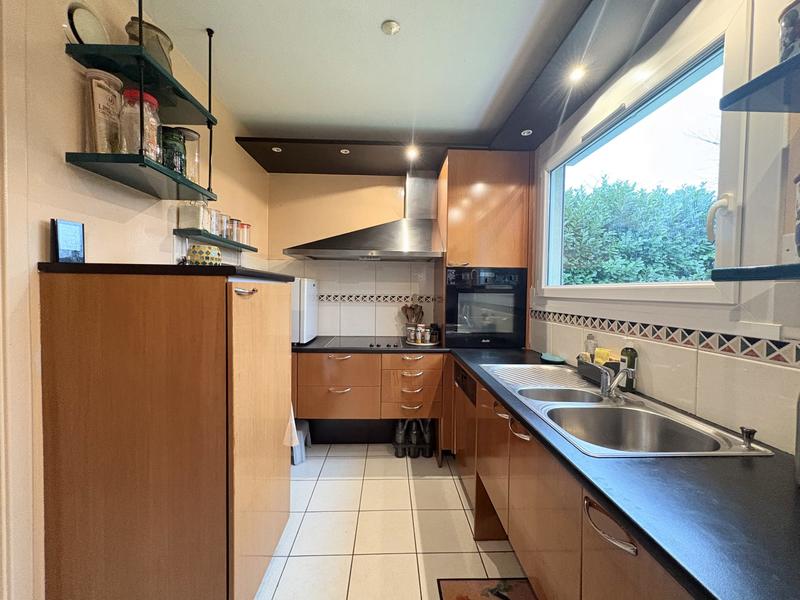 Maison traditionnelle - 84 m² - 4 pièces