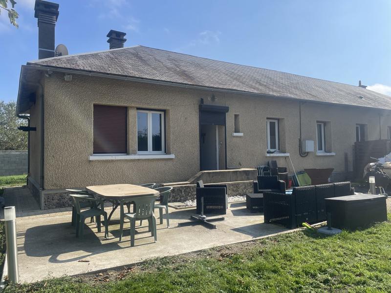 Maison - 90 m² - 4 pièces